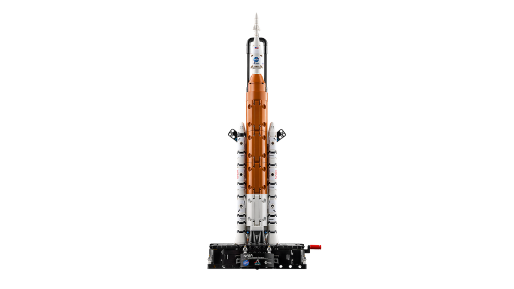 Technic NASA Artemis Space Launch System Rocket | 42221