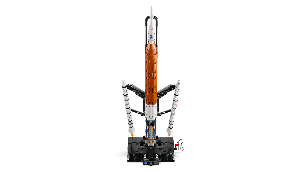 Technic NASA Artemis Space Launch System Rocket | 42221