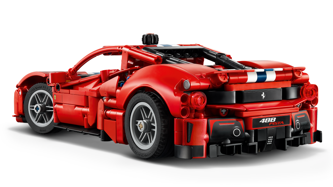 Technic Ferrari 488 PISTA Car | 42235