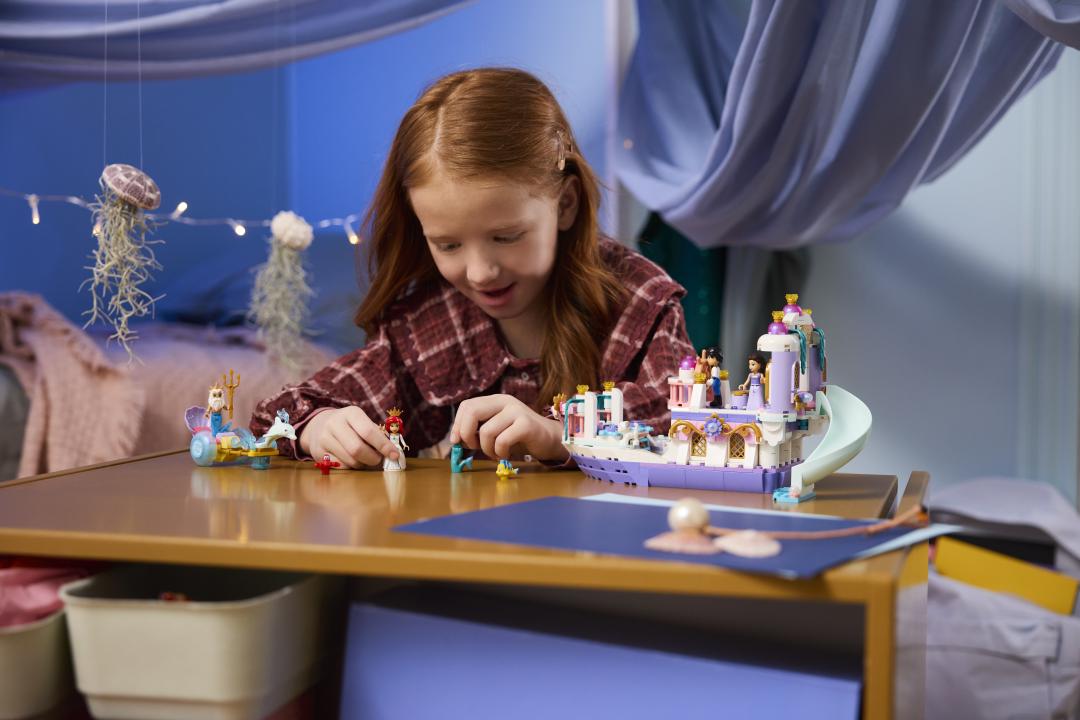 Disney Ariel's Royal Wedding Boat | 43299