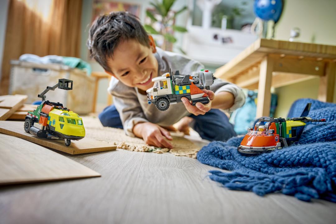City Airplane, Service Truck & Hovercraft Remix | 60505