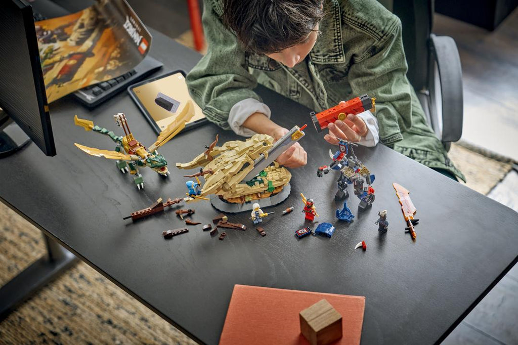 NINJAGO Battle at the Dragon's Blade | 71871