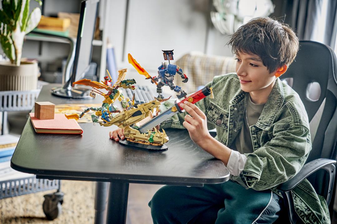 NINJAGO Battle at the Dragon's Blade | 71871