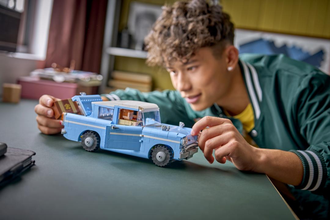 Harry Potter Enchanted Flying Ford Anglia | 76470