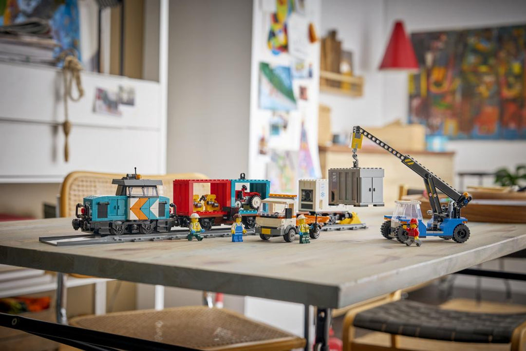 City Harbor Freight Train with Crane & Truck | 60509