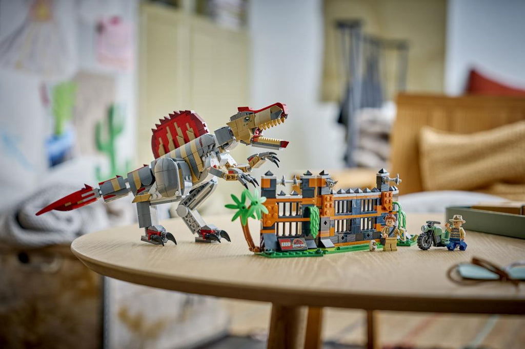 Jurassic World Spinosaurus Dinosaur Escape | 77982