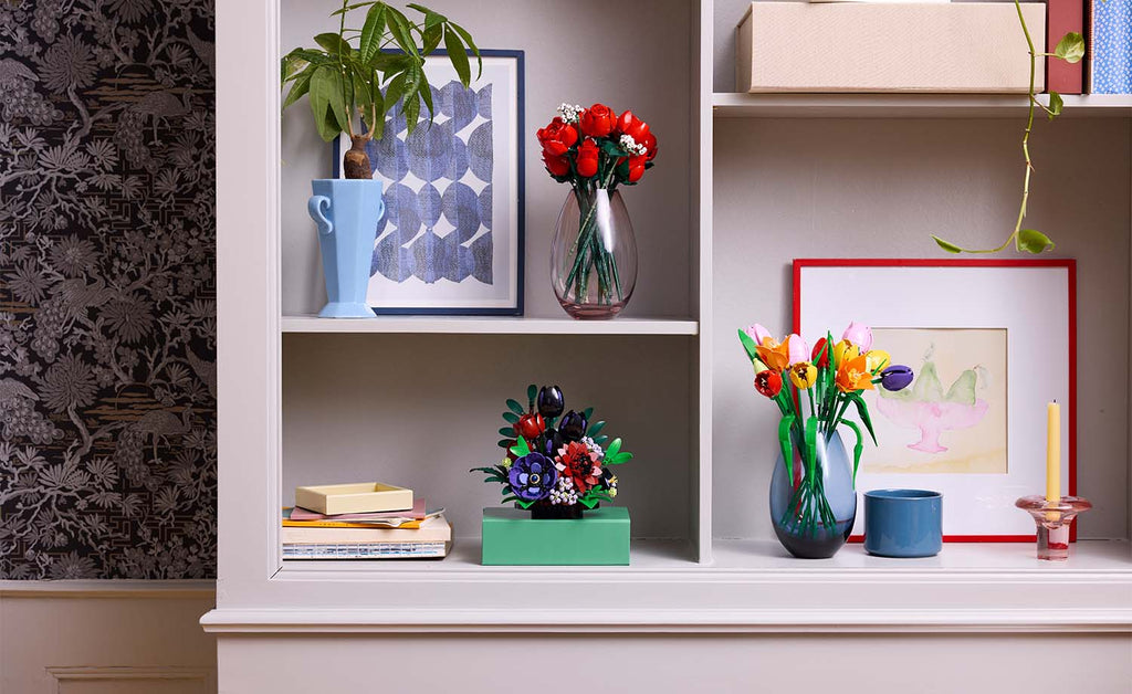 Botanicals Dark Flower Arrangement | 11513