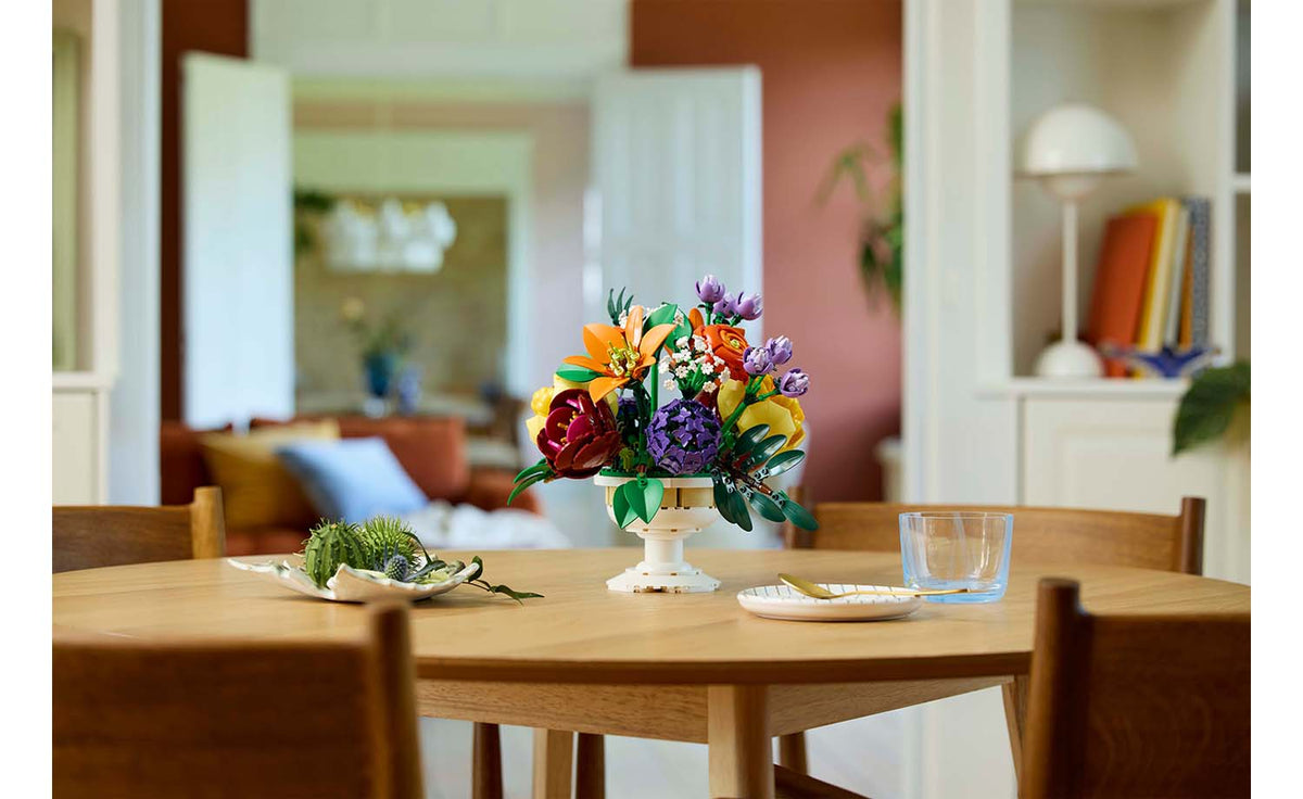Botanicals Flower Arrangement | 10345