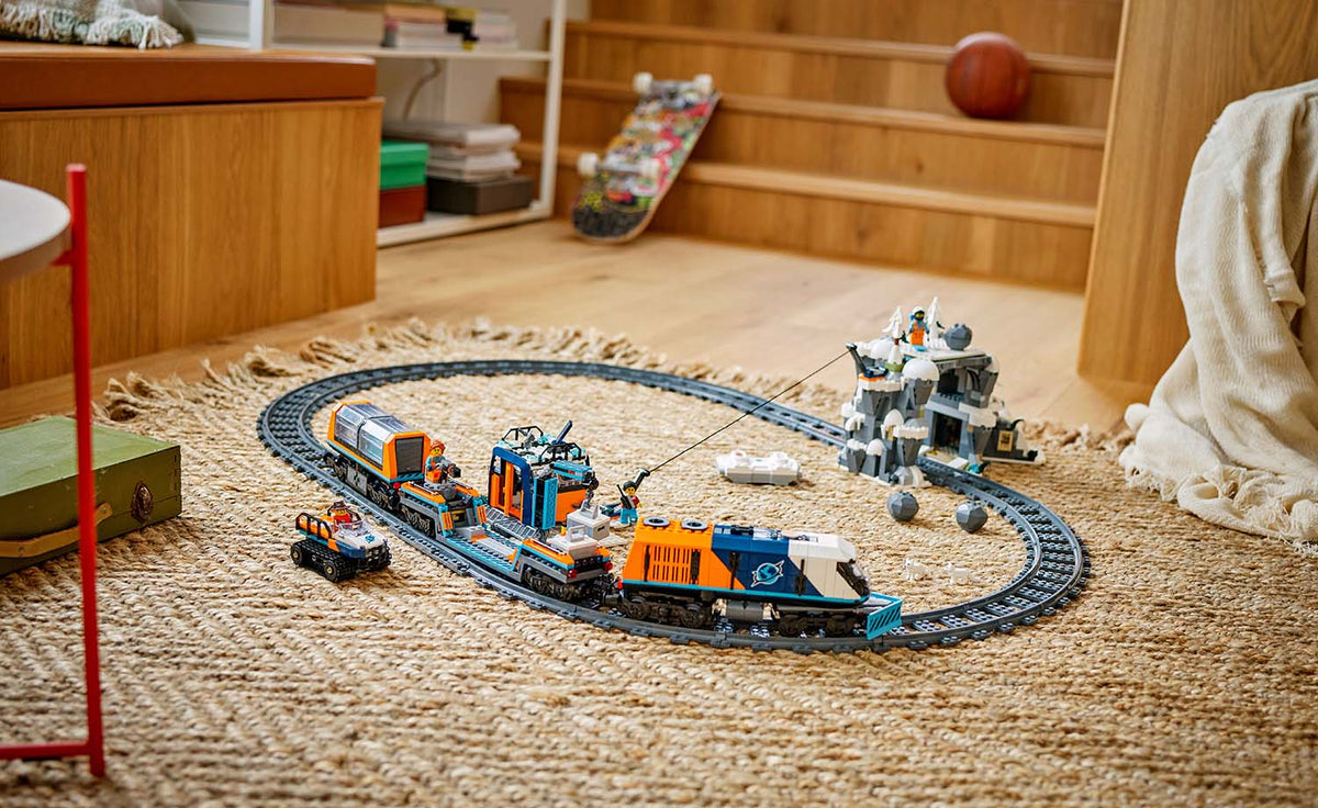 City Explorers' Arctic Polar Express Train | 60470