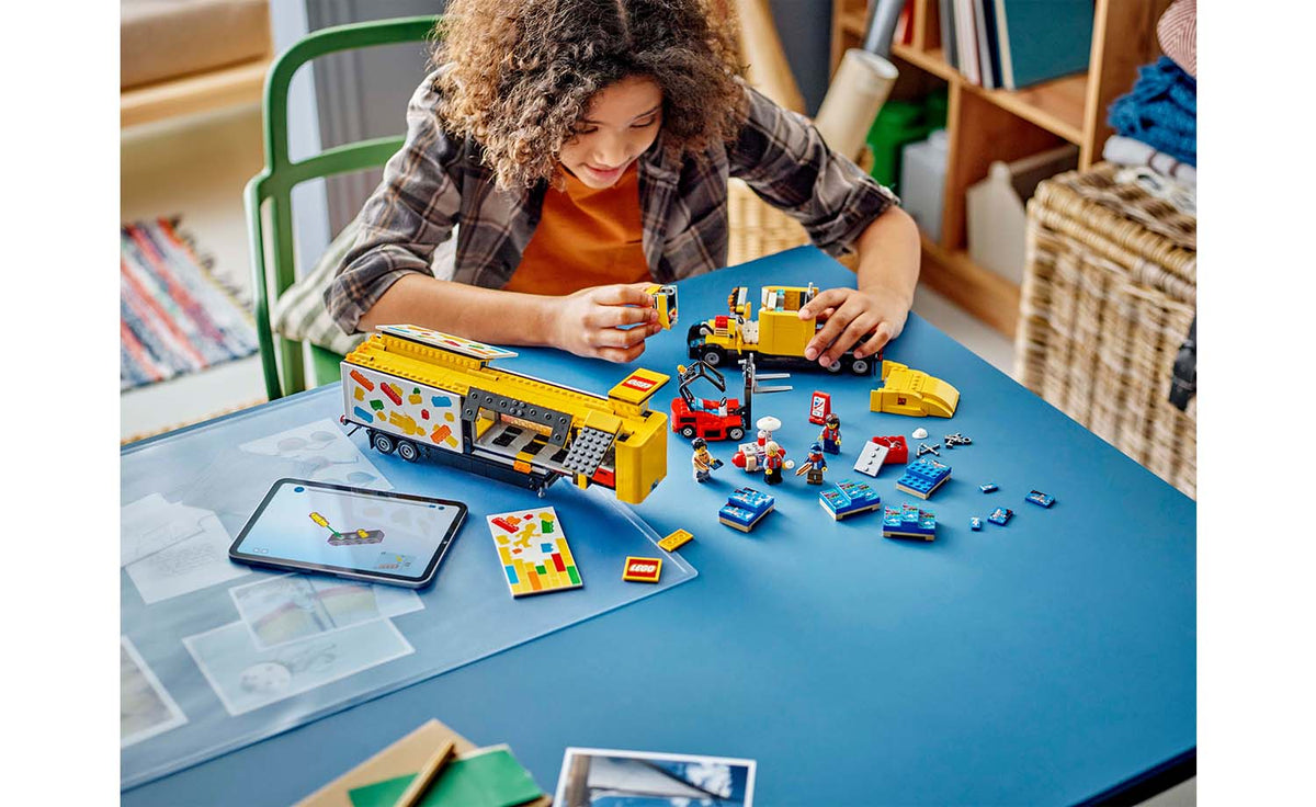 CITY Yellow Delivery Truck | 60440