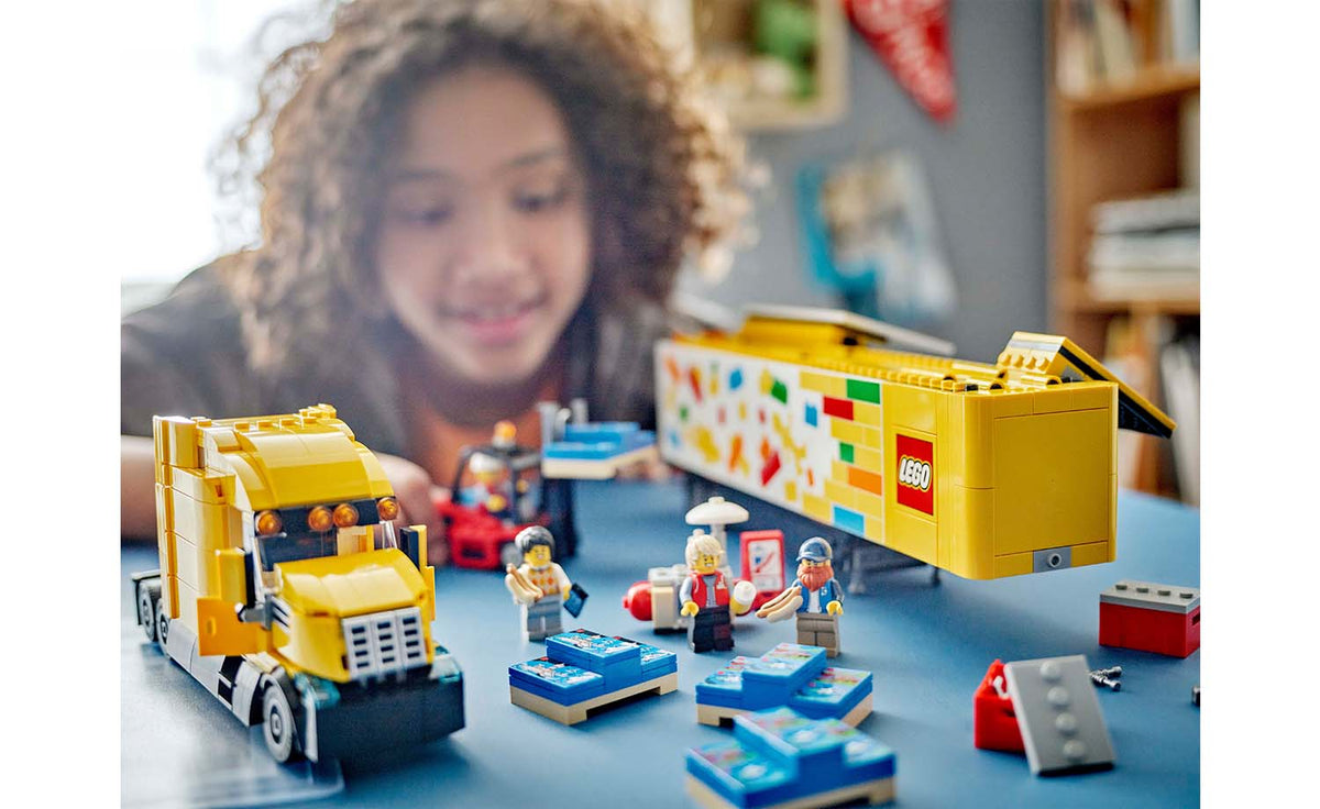 CITY Yellow Delivery Truck | 60440