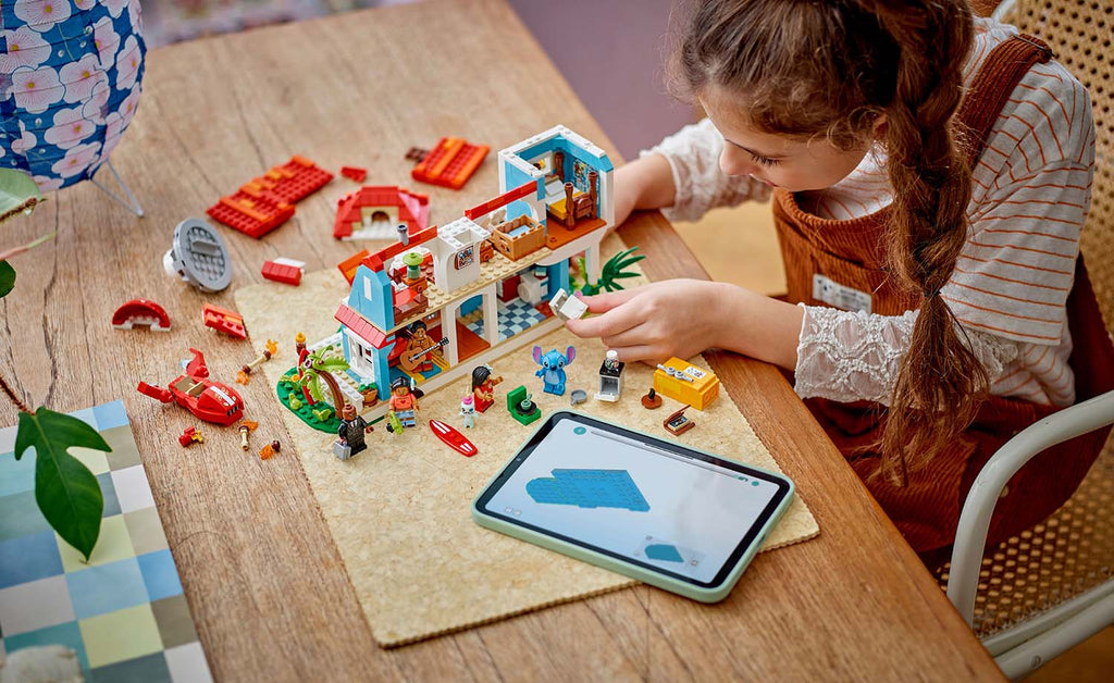 Disney Lilo and Stitch Beach House | 43268