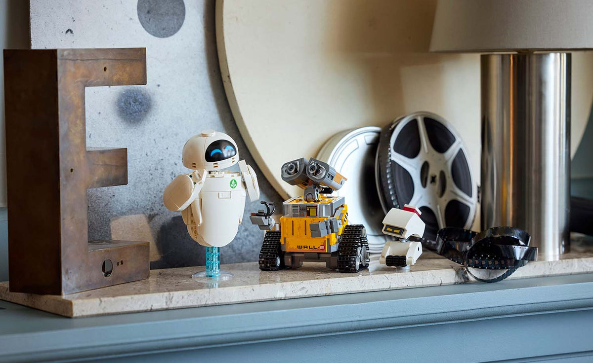 Disney WALL-E and EVE | 43279