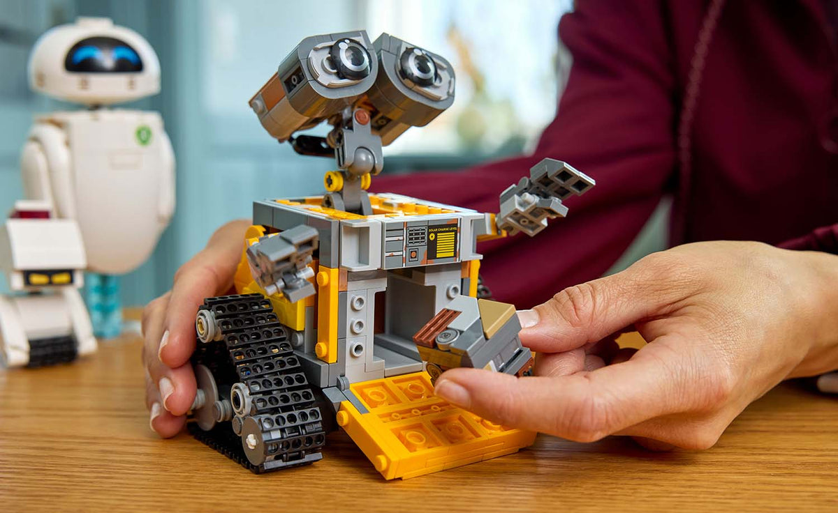 Disney WALL-E and EVE | 43279