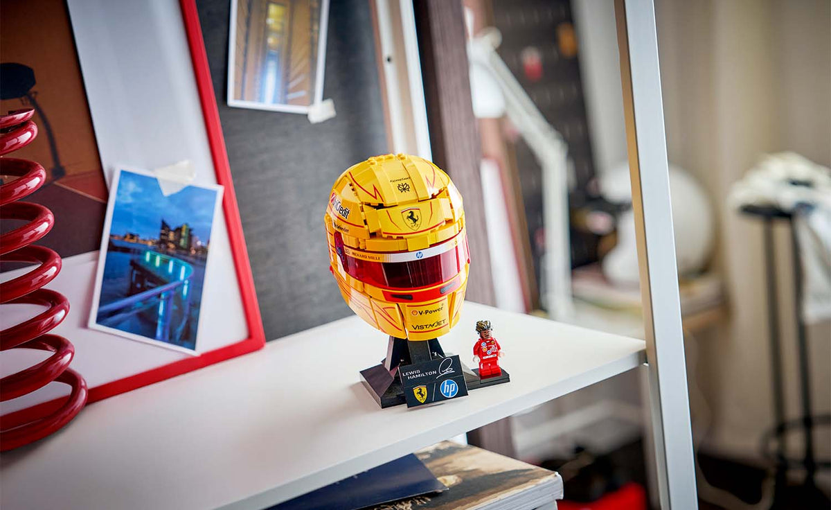 Editions Scuderia Ferrari HP Lewis Hamilton Helmet | 43022