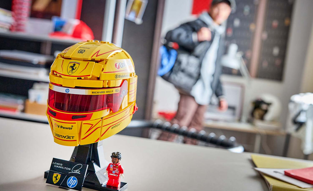 Editions Scuderia Ferrari HP Lewis Hamilton Helmet | 43022