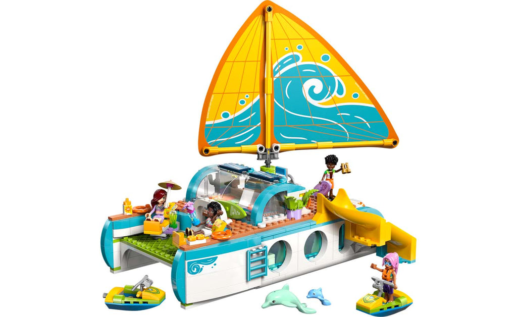 Friends Travel Boat Adventure | 42664