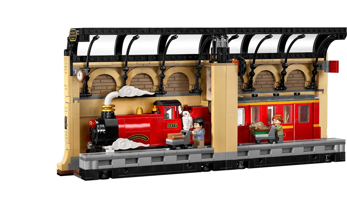 Harry Potter Book Nook: Hogwarts Express | 76450