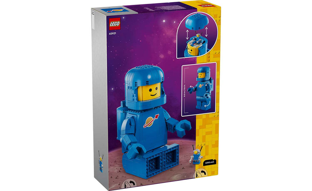 Iconic Scaled-Up Blue Astronaut Minifigure | 40921