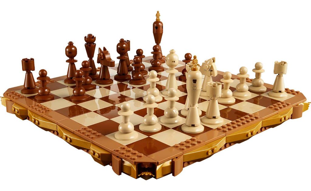 Iconic Traditional Chess Set | 40719