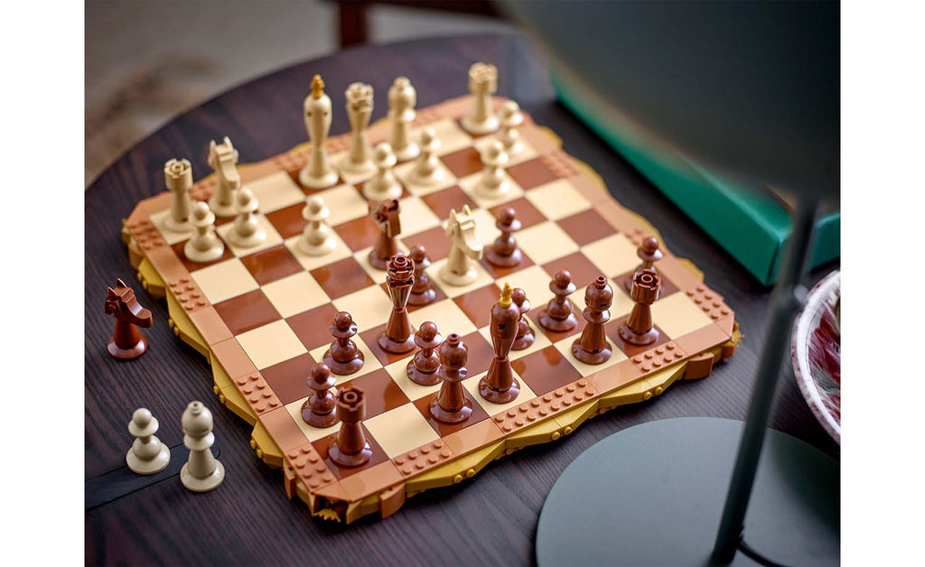 Iconic Traditional Chess Set | 40719