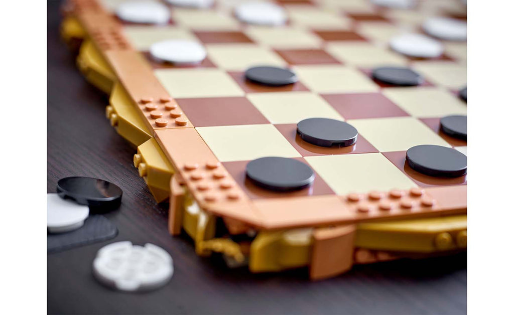 Iconic Traditional Chess Set | 40719