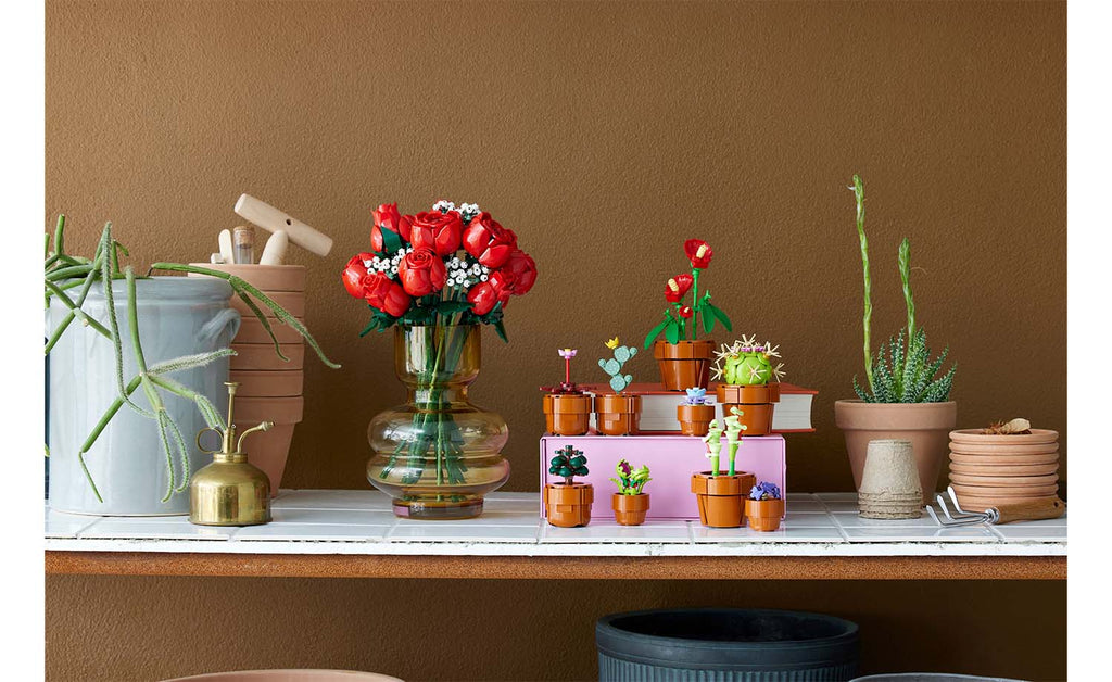 Botanicals Bouquet of Roses | 10328