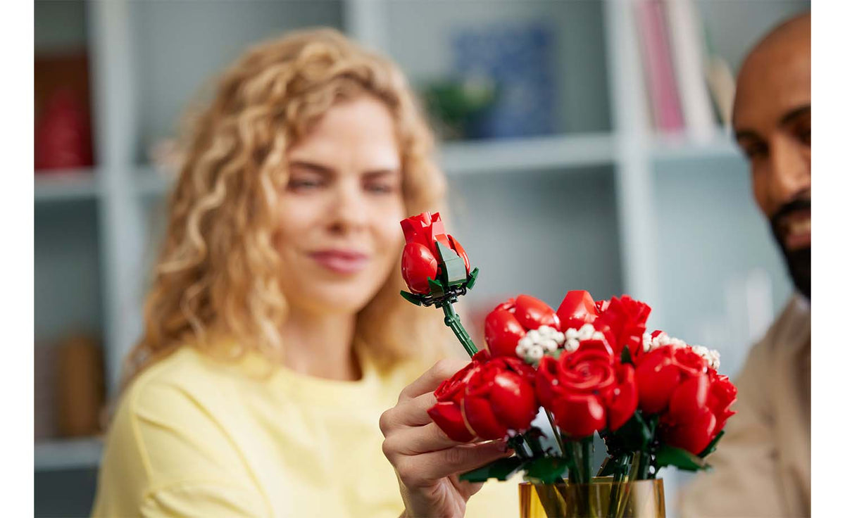 Botanicals Bouquet of Roses | 10328