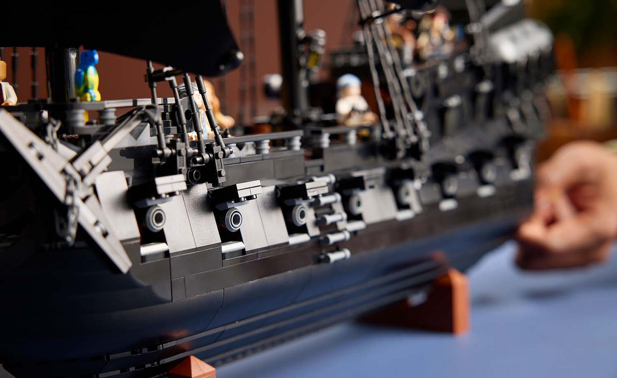 Icons Captain Jack Sparrow's Pirate Ship | 10365