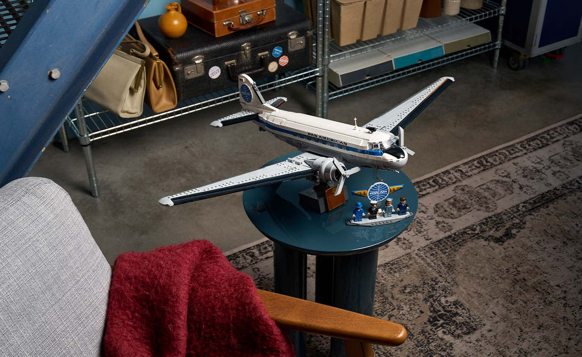 Icons Douglas DC-3 PAN AM Airliner | 11378
