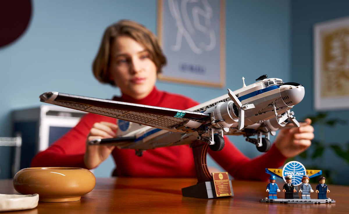 Icons Douglas DC-3 PAN AM Airliner | 11378