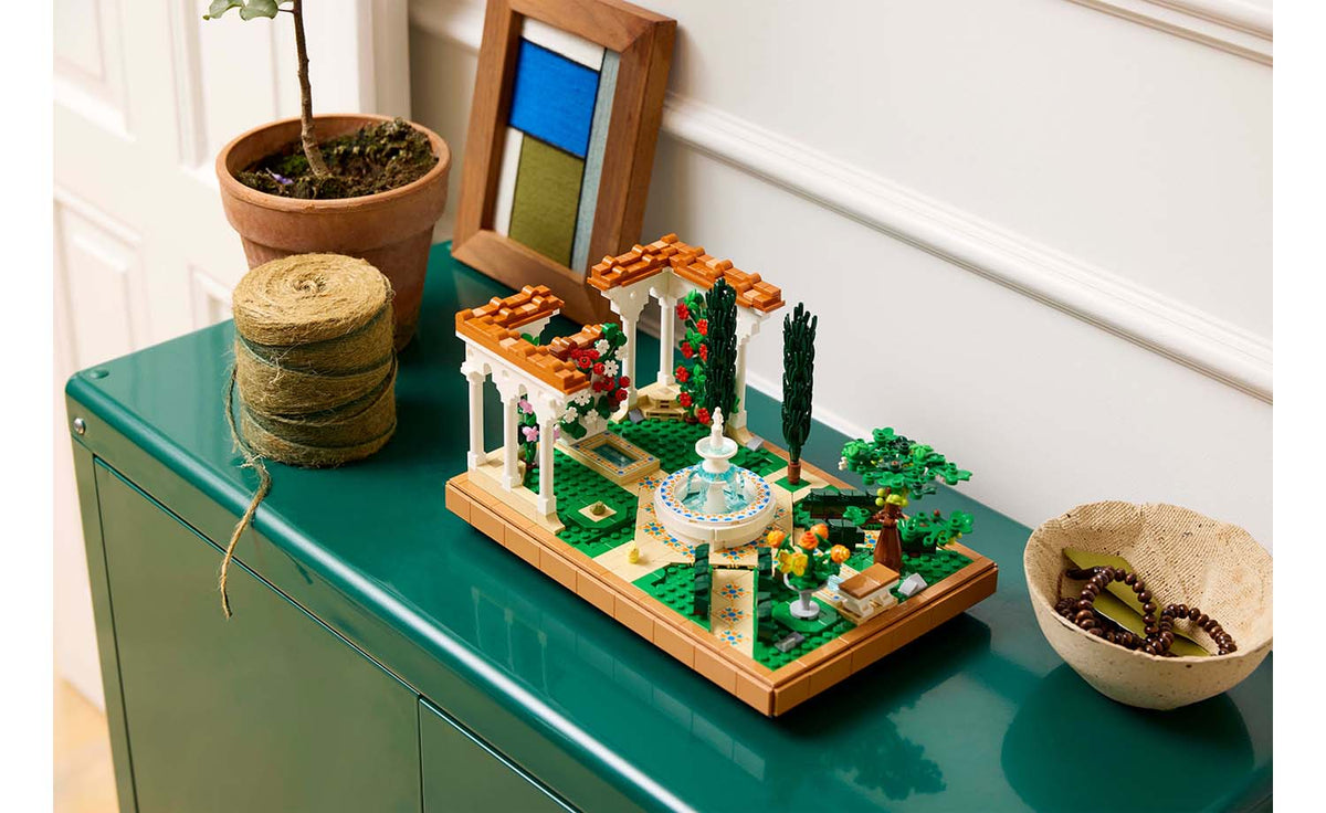 Icons Fountain Garden | 10359