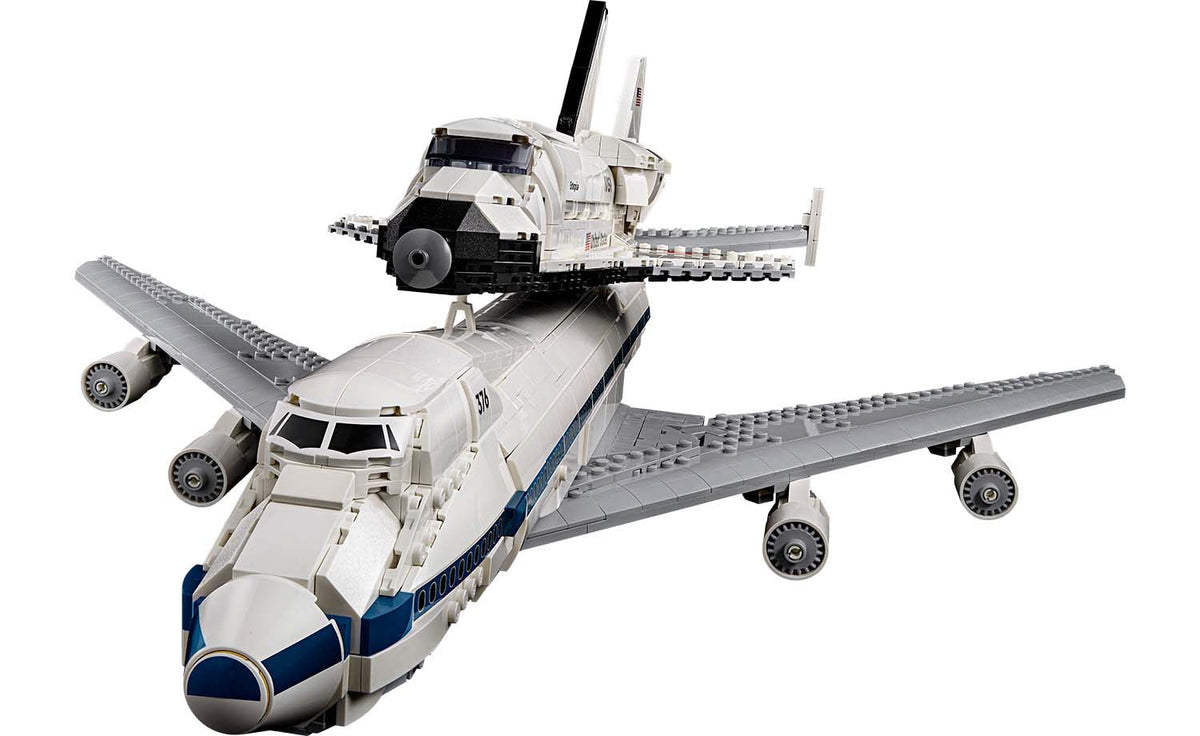 Icons Shuttle Carrier Aircraft | 10360