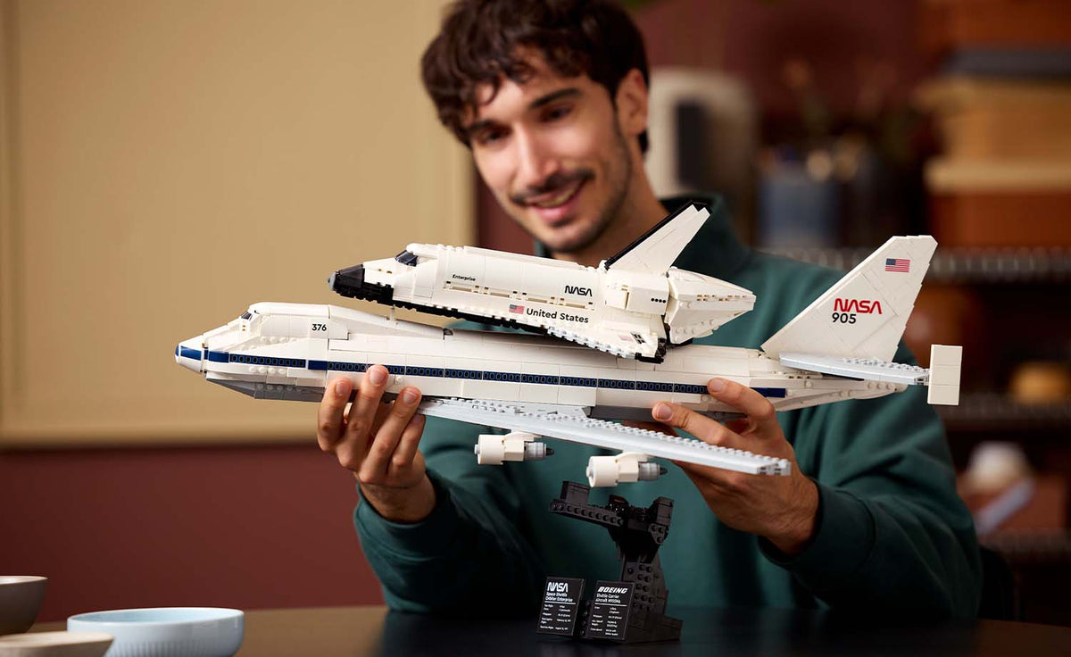 Icons Shuttle Carrier Aircraft | 10360