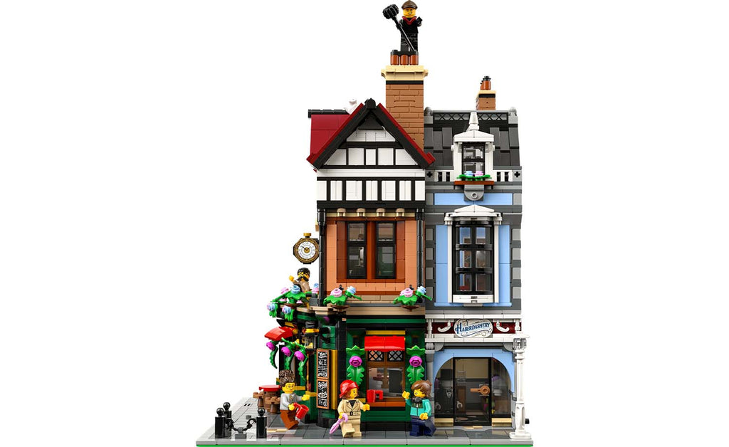 Icons Tudor Corner | 10350