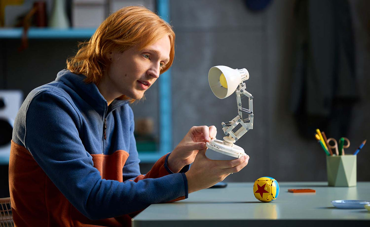 Ideas Disney Pixar Luxo Jr. | 21357