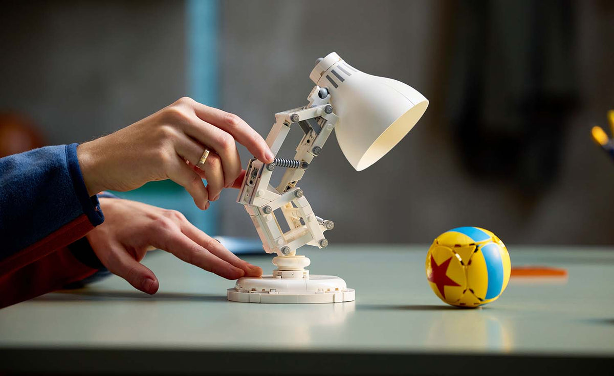 Ideas Disney Pixar Luxo Jr. | 21357