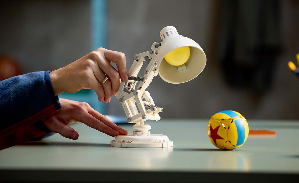 Ideas Disney Pixar Luxo Jr. | 21357