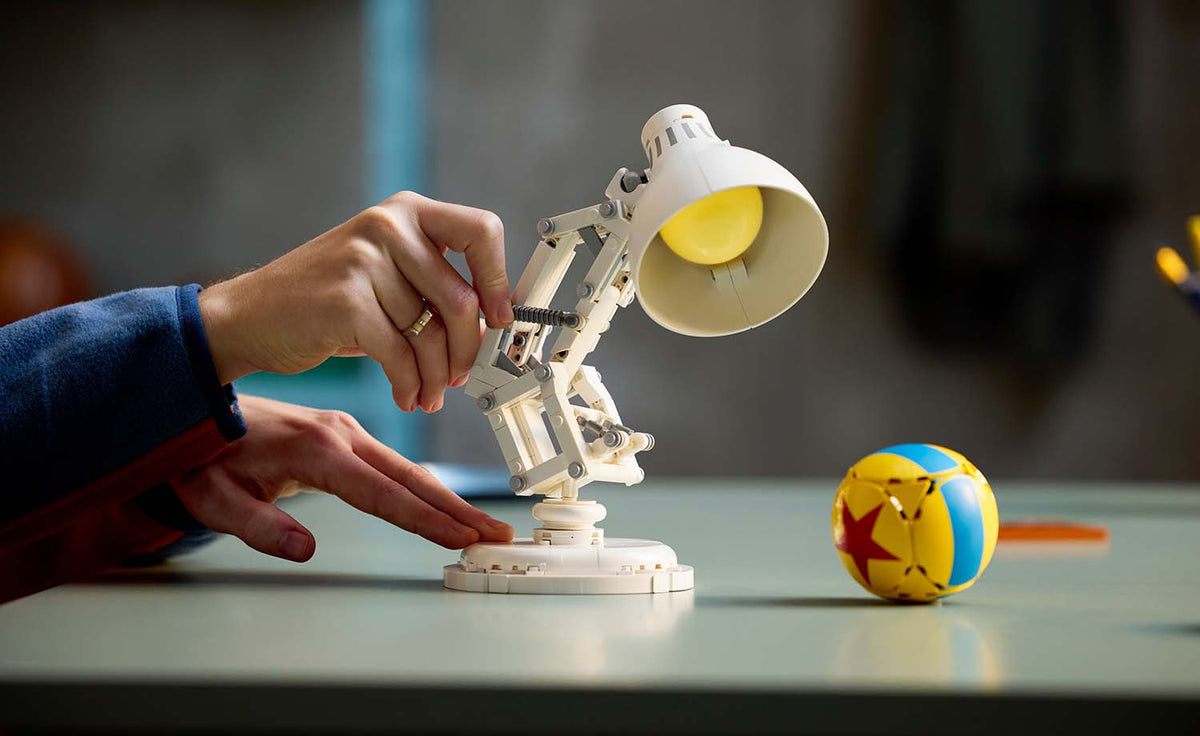 Ideas Disney Pixar Luxo Jr. | 21357
