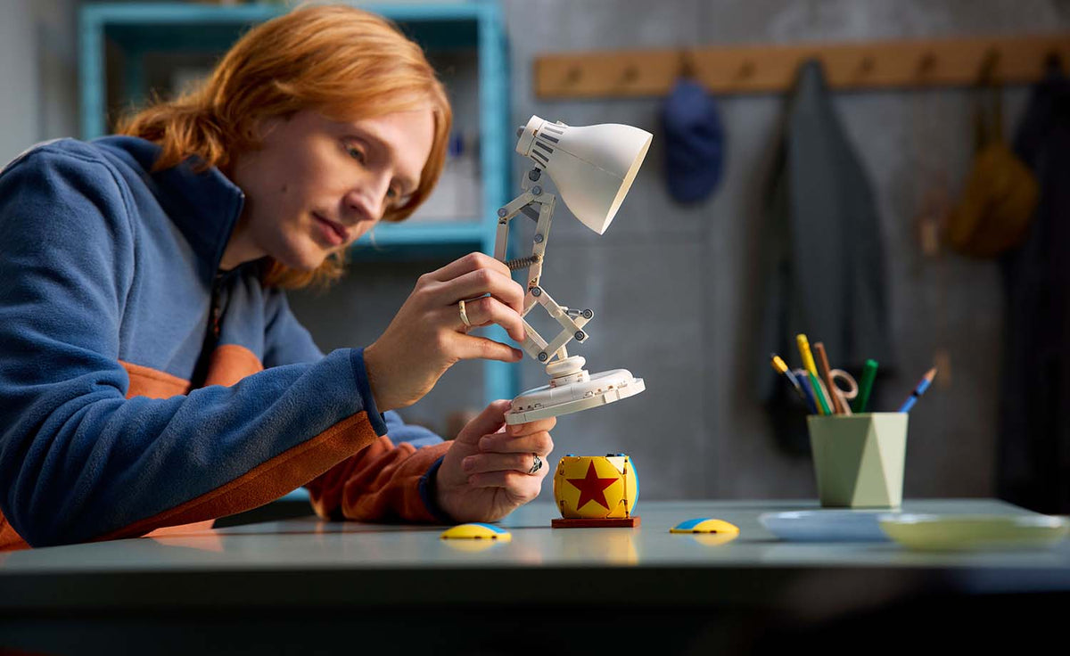 Ideas Disney Pixar Luxo Jr. | 21357