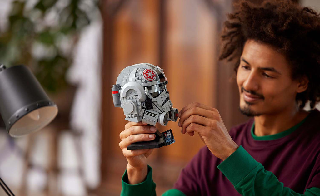 Star Wars AT-AT Driver Helmet | 75429