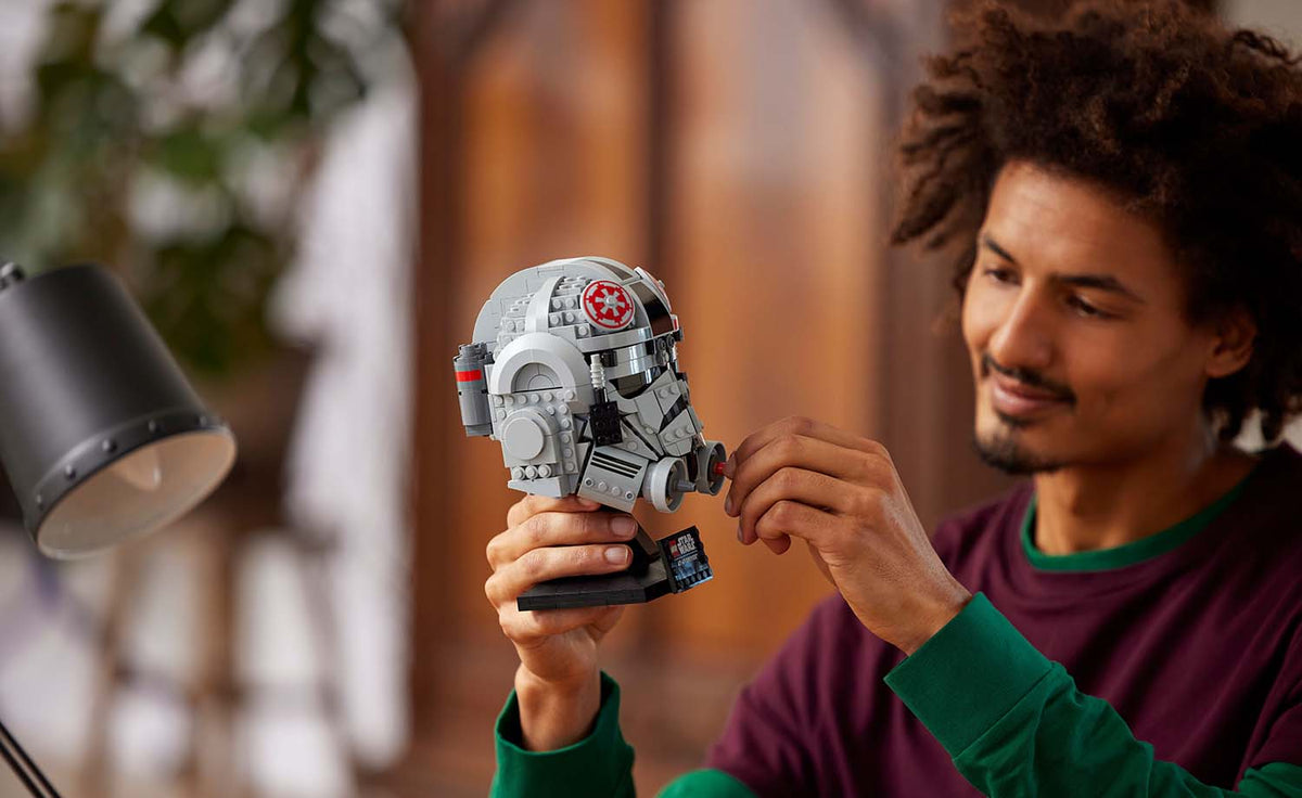 Star Wars AT-AT Driver Helmet | 75429