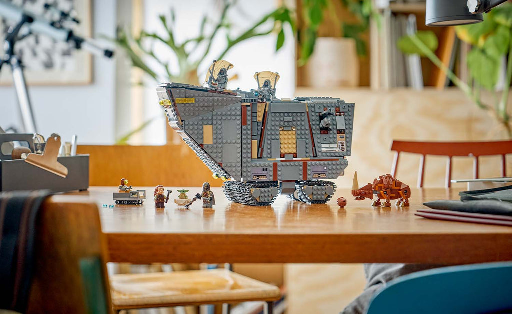 Star Wars Offworld Sandcrawler and Mudhorn | 75453