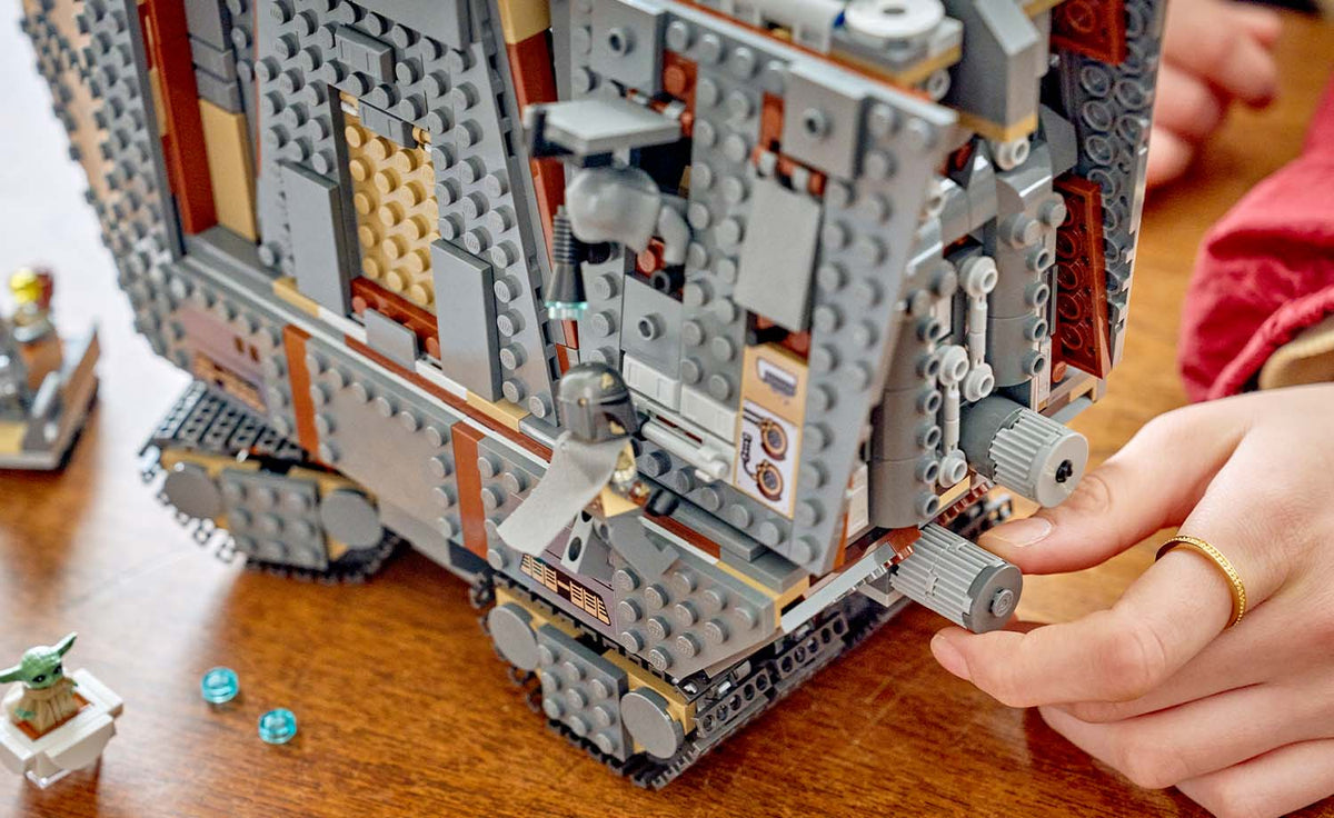 Star Wars Offworld Sandcrawler and Mudhorn | 75453