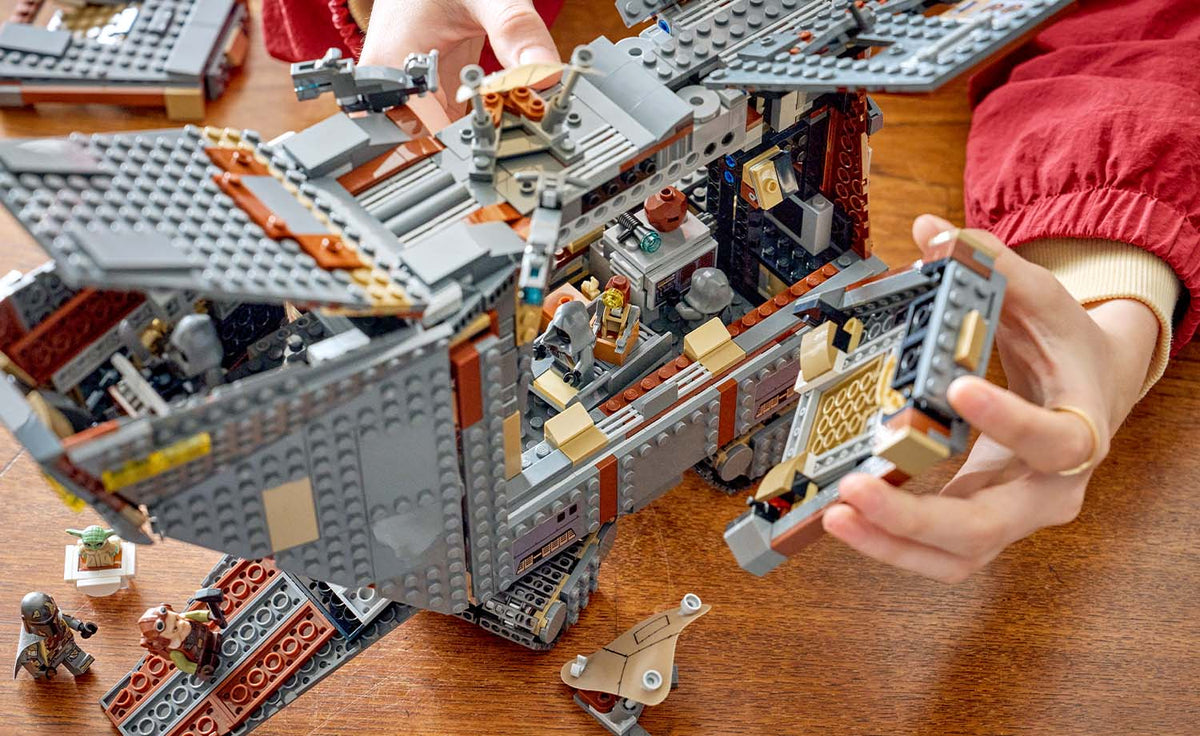 Star Wars Offworld Sandcrawler and Mudhorn | 75453
