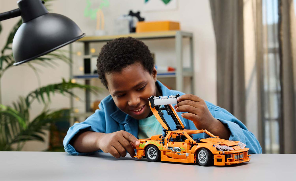 Technic Fast and Furious Toyota Supra MK4 | 42204