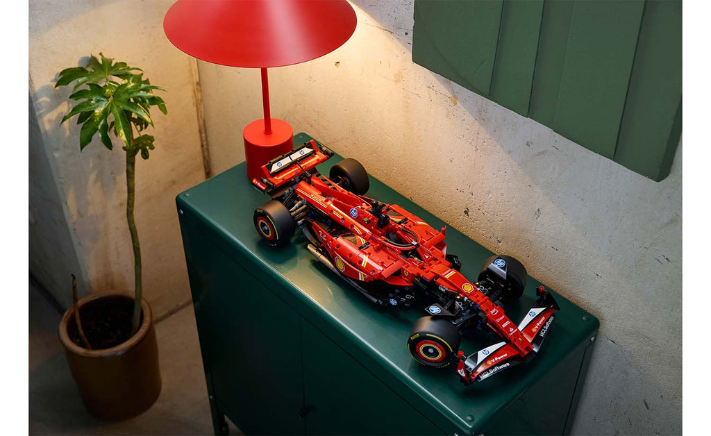Technic Ferrari SF-24 F1 Car | 42207