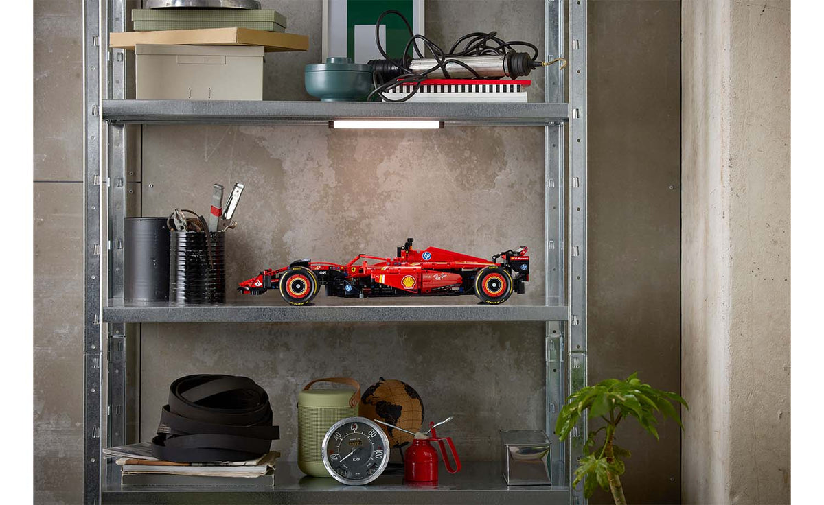 Technic Ferrari SF-24 F1 Car | 42207