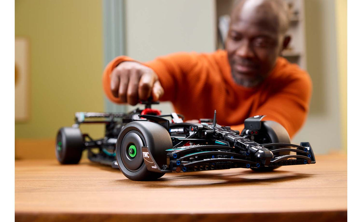 Technic Mercedes-AMG F1 W14 E Performance | 42171