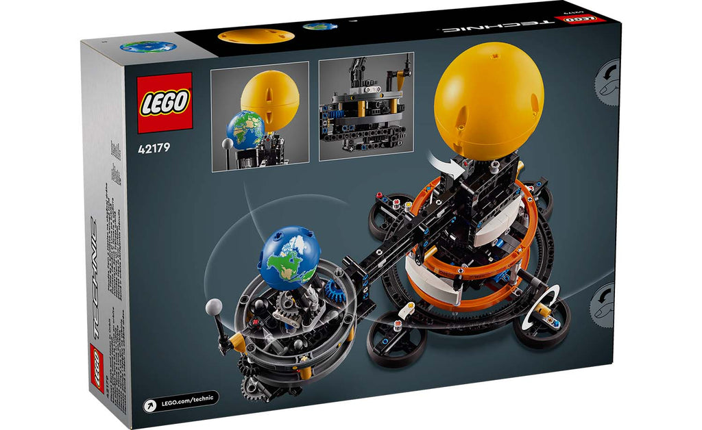 Technic Planet Earth and Moon in Orbit | 42179